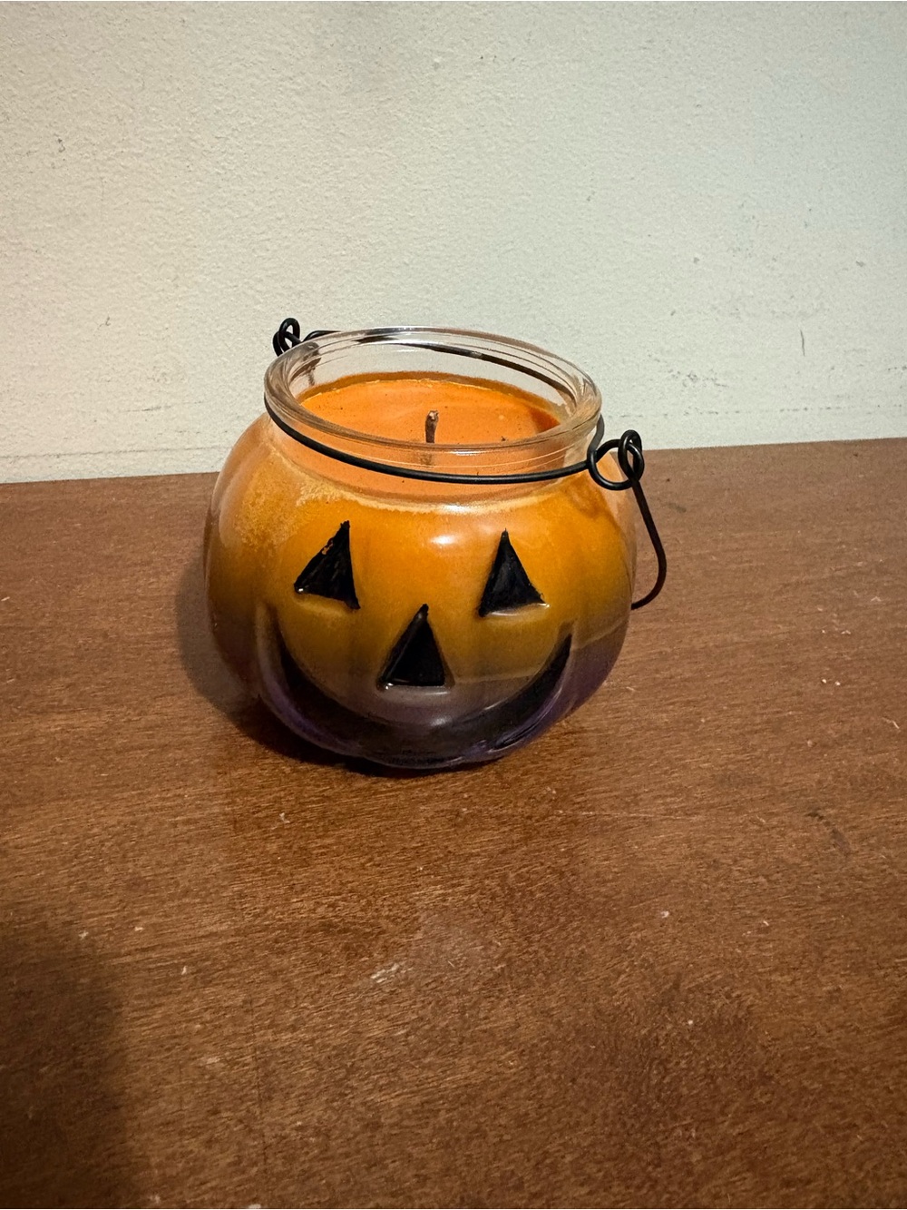 Spiced Pumpkin Scented Halloween Jack-O-Lantern Glass Jar Candle
